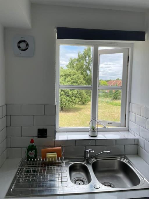 Grays Serviced Apartment Stifford Εξωτερικό φωτογραφία