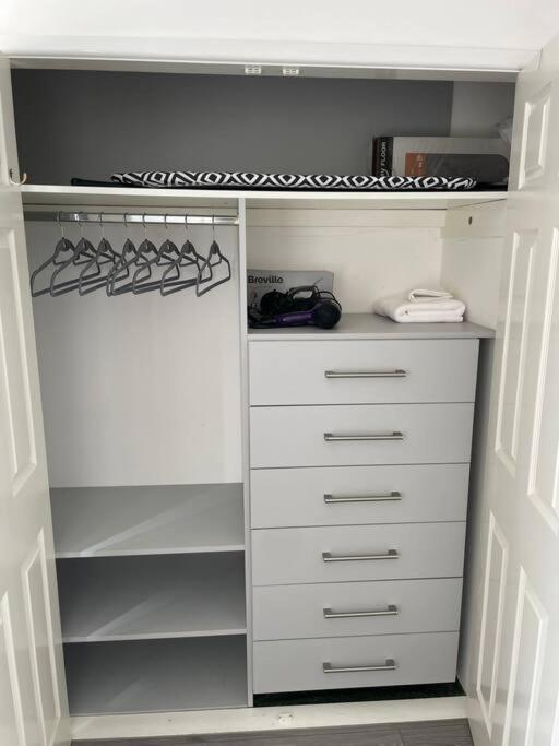 Grays Serviced Apartment Stifford Εξωτερικό φωτογραφία